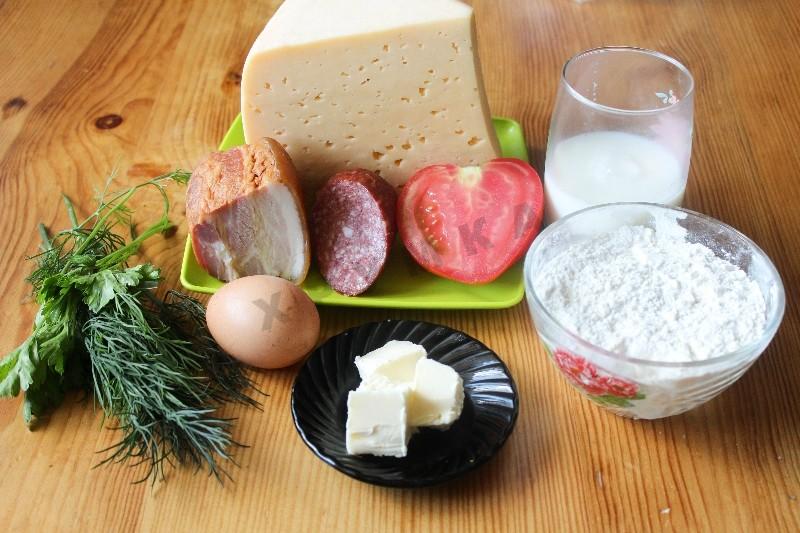 Шаг 1 приготовления Домашняя пицца в микроволновке с сыром быстро