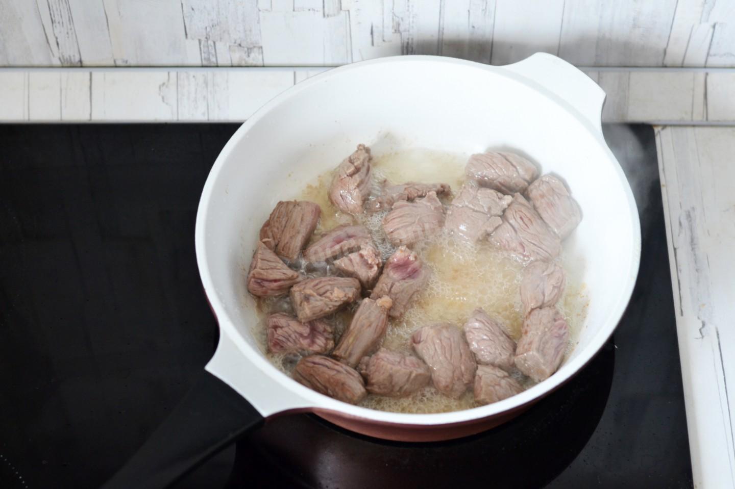 Шаг 9 приготовления Рагу из тыквы с мясом