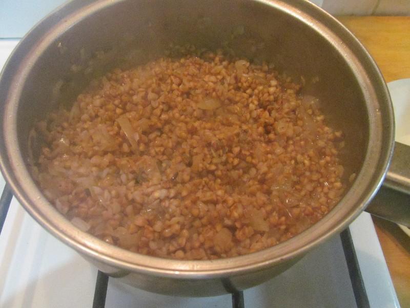 Шаг 10 приготовления Фаршированная курица без костей в духовке