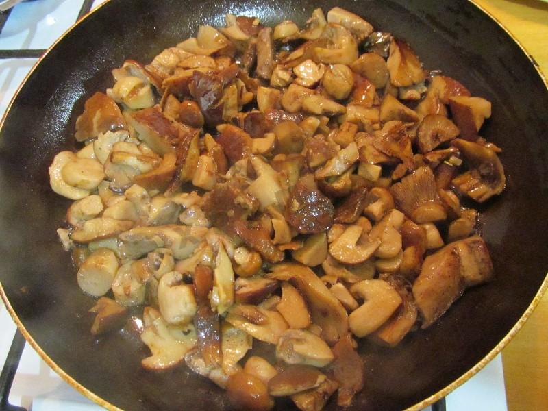 Шаг 11 приготовления Фаршированная курица без костей в духовке