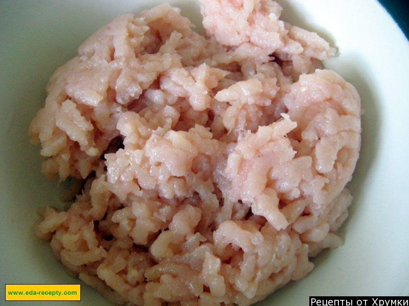 Шаг 2 приготовления Сливочные куриные котлеты без яиц