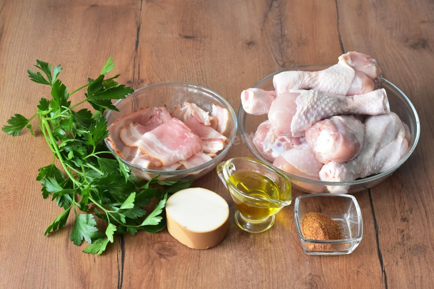 Шаг 1 приготовления Фаршированные куриные голени без кости в духовке