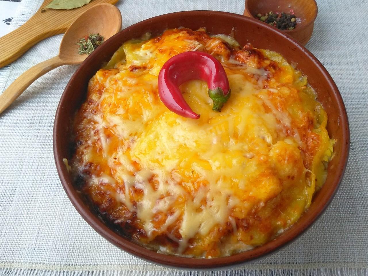 Обложка рецепта Запеканка с картошкой и куриным филе