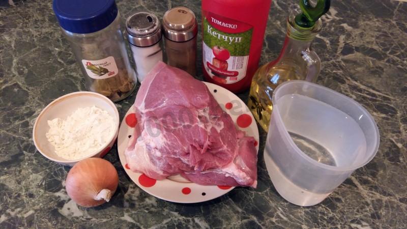 Шаг 1 приготовления Мясная подлива с томатным соусом и мукой из свинины