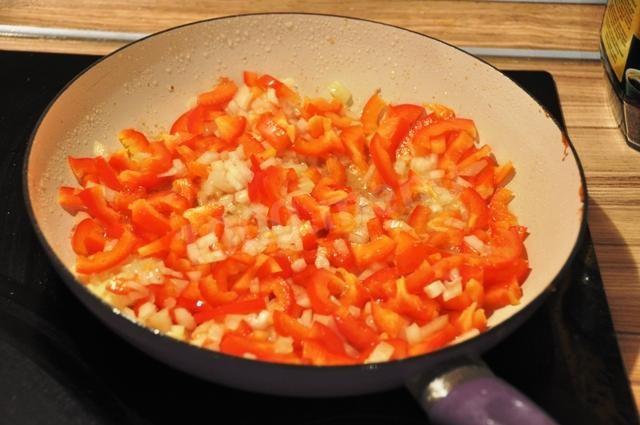 Шаг 5 приготовления Курица с оливками