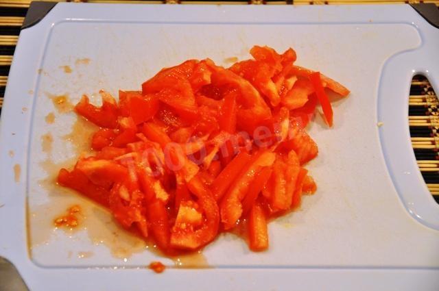 Шаг 8 приготовления Курица с оливками