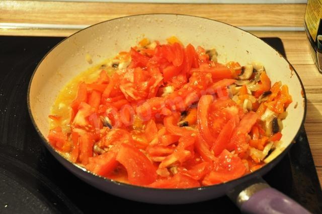 Шаг 9 приготовления Курица с оливками