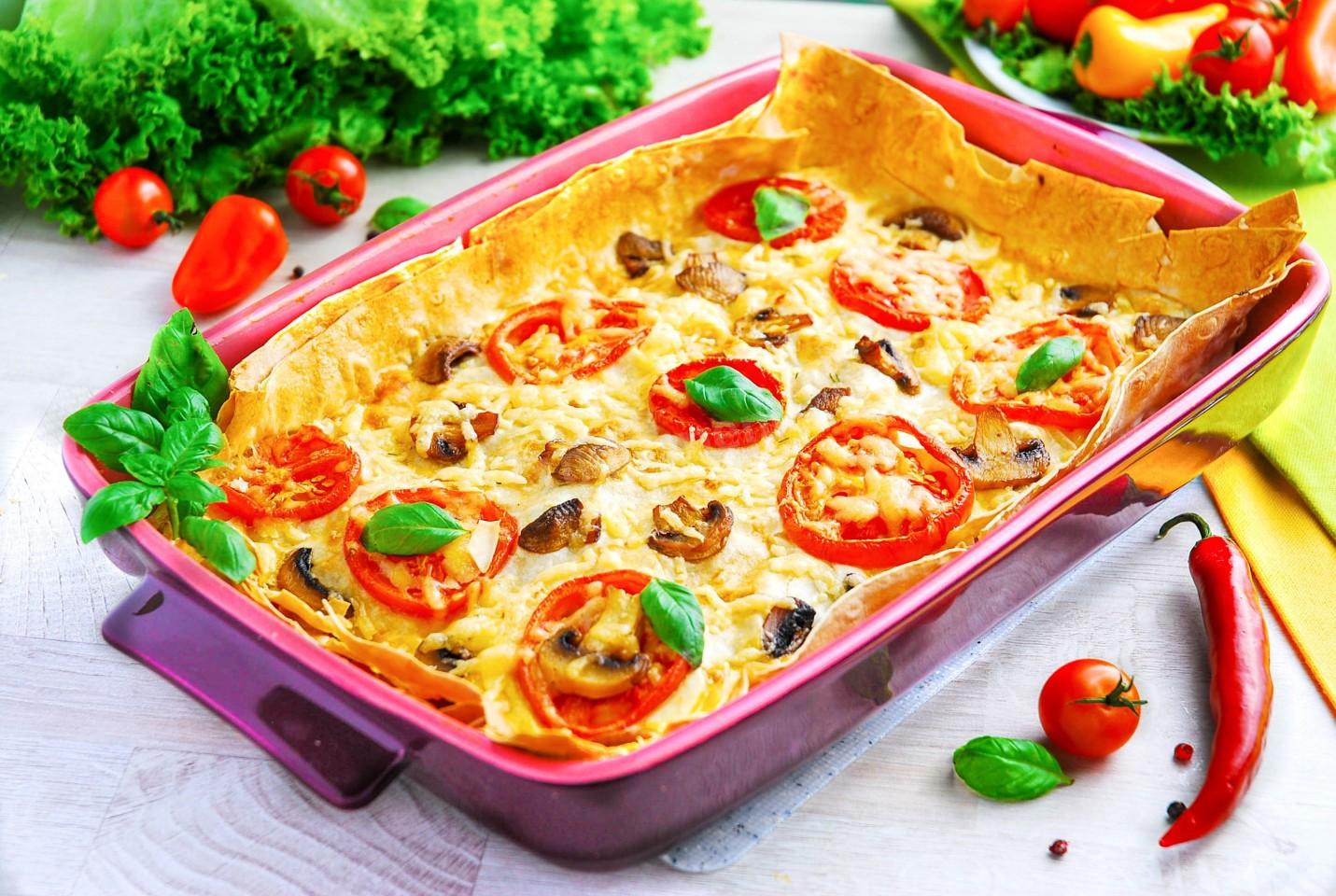 Обложка рецепта Мясо в лаваше в духовке