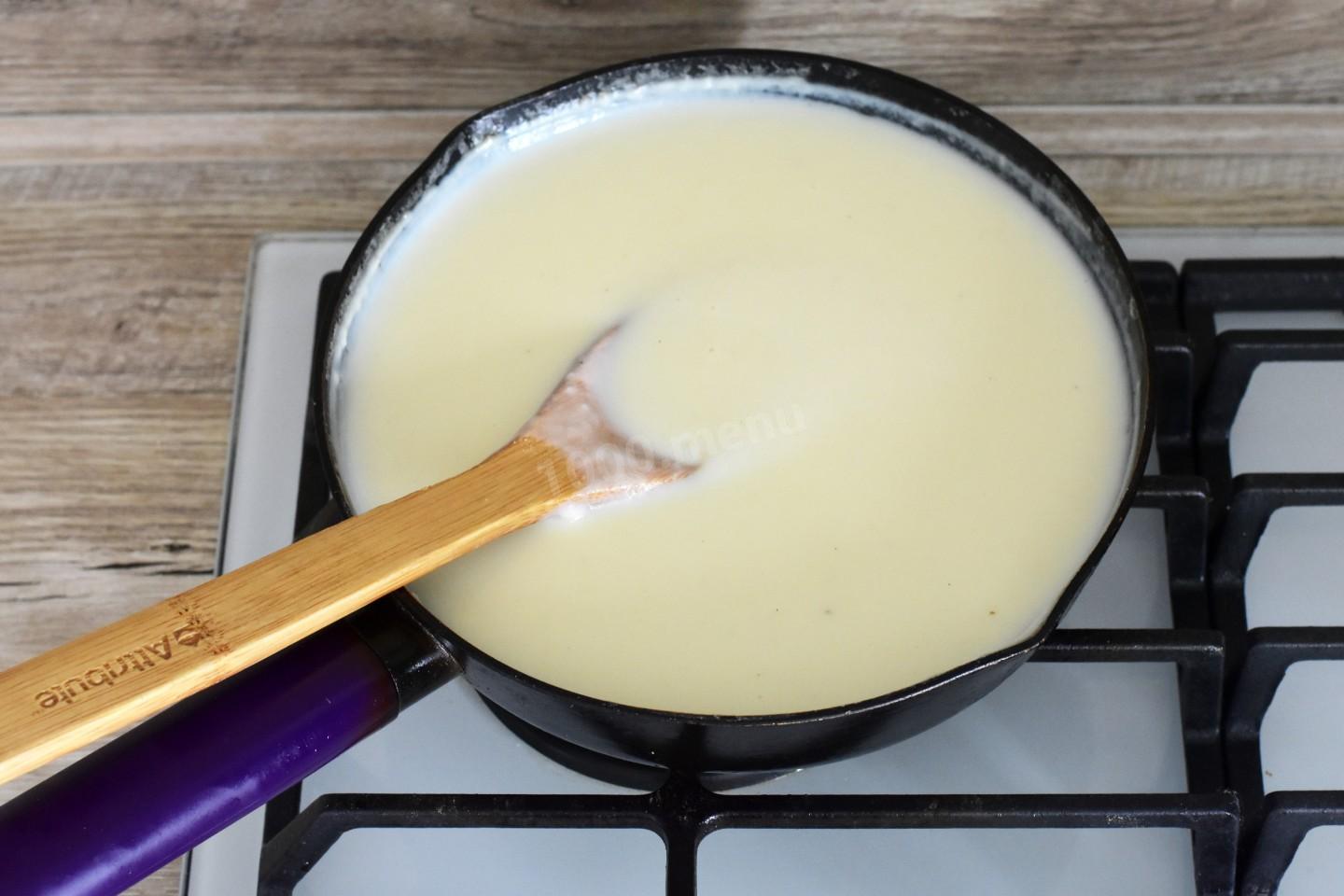 Шаг 13 приготовления Лазанья с фаршем и грибами в духовке