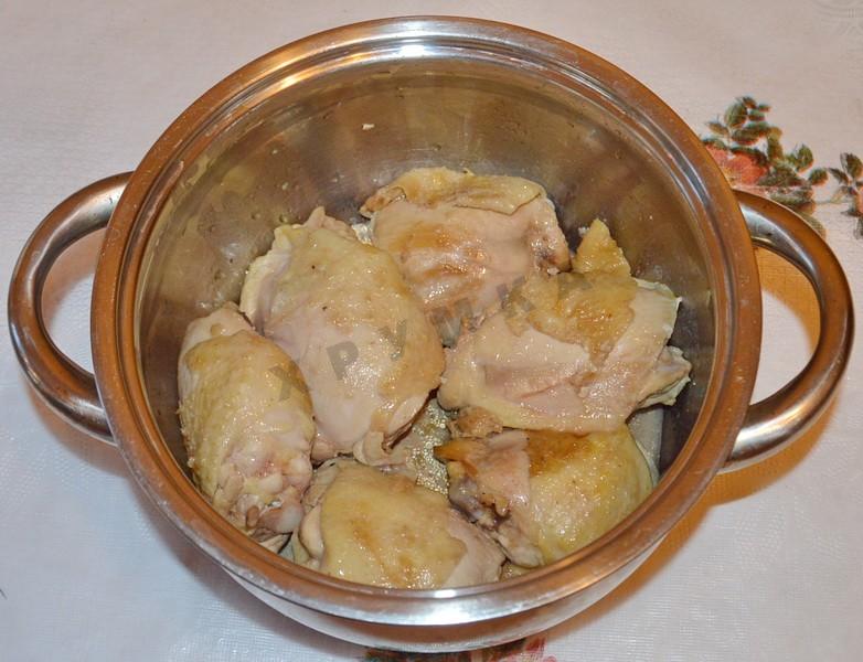 Шаг 4 приготовления Курица в вине