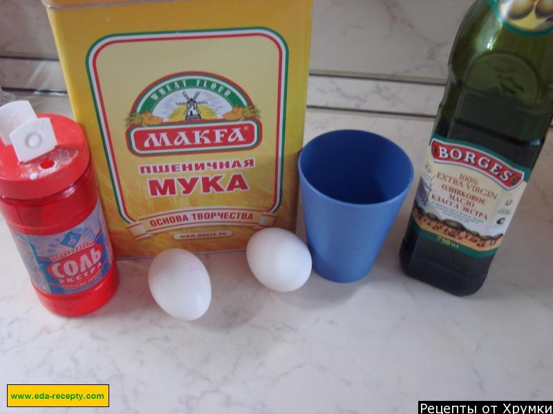 Шаг 1 приготовления Домашняя паста с морепродуктами в томатном соусе