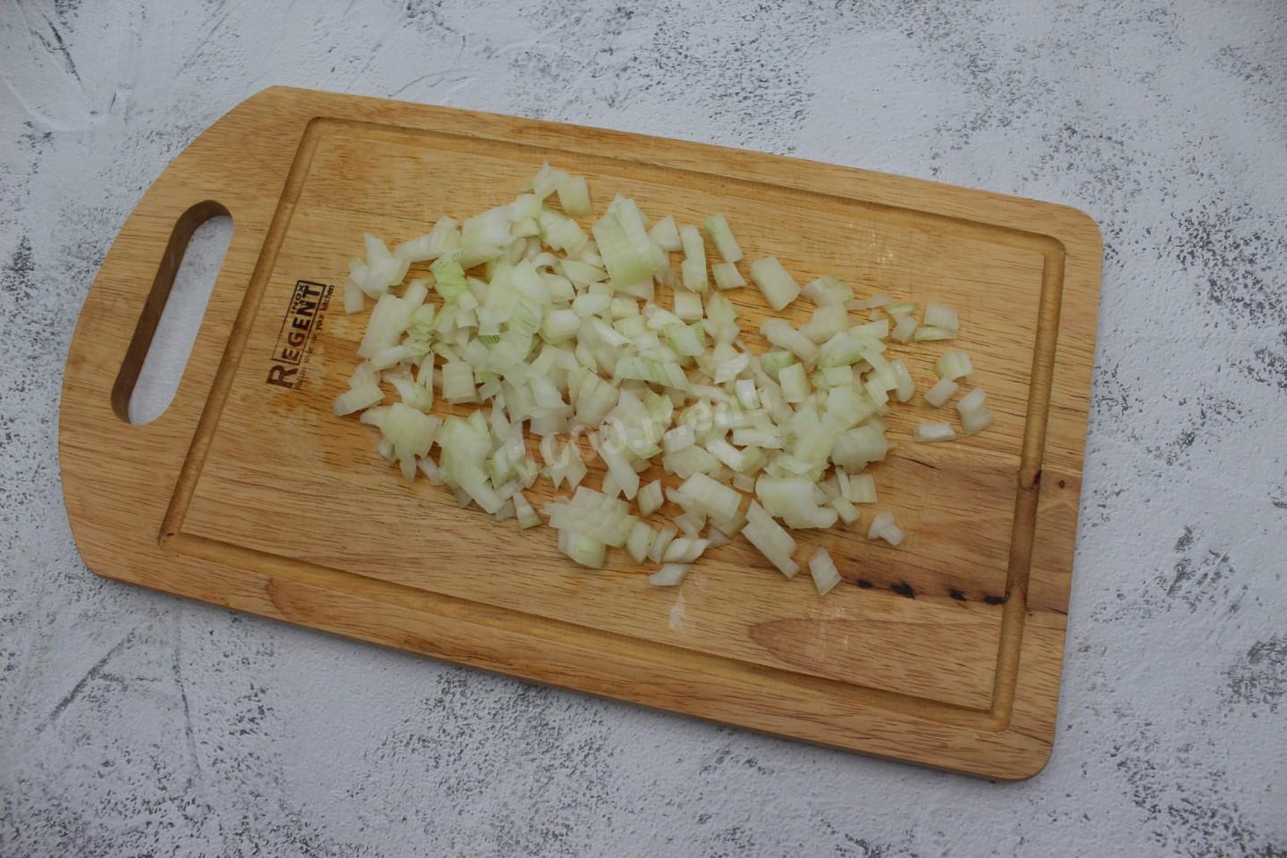 Шаг 2 приготовления Вареники с картошкой и квашеной капустой