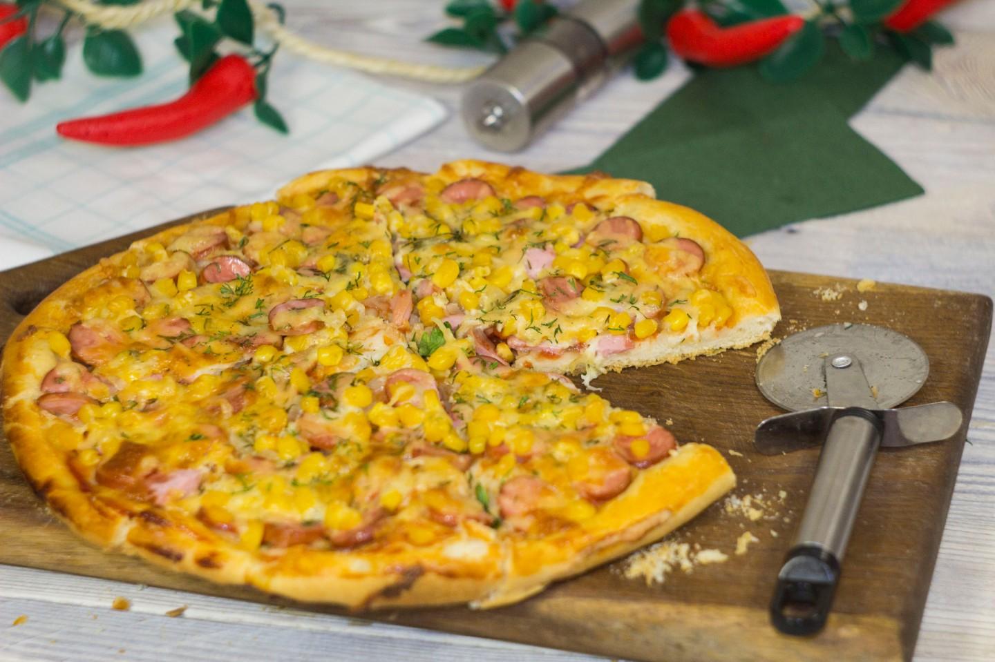 Шаг 22 приготовления Пицца с кукурузой