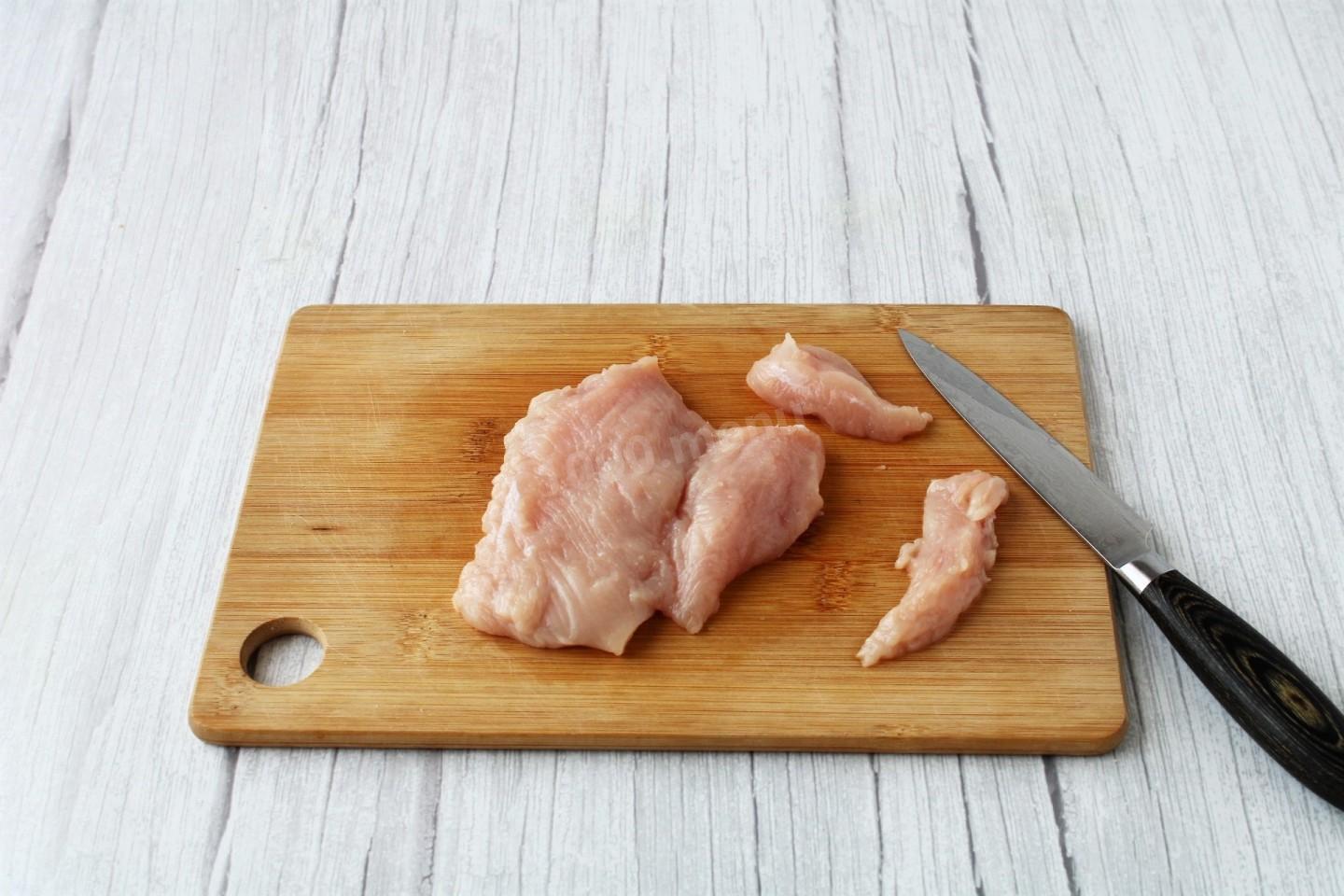 Шаг 3 приготовления Шницель по министерски из куриной грудки