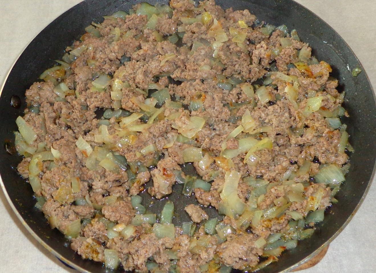 Шаг 5 приготовления Спагетти с помидорами и фаршем