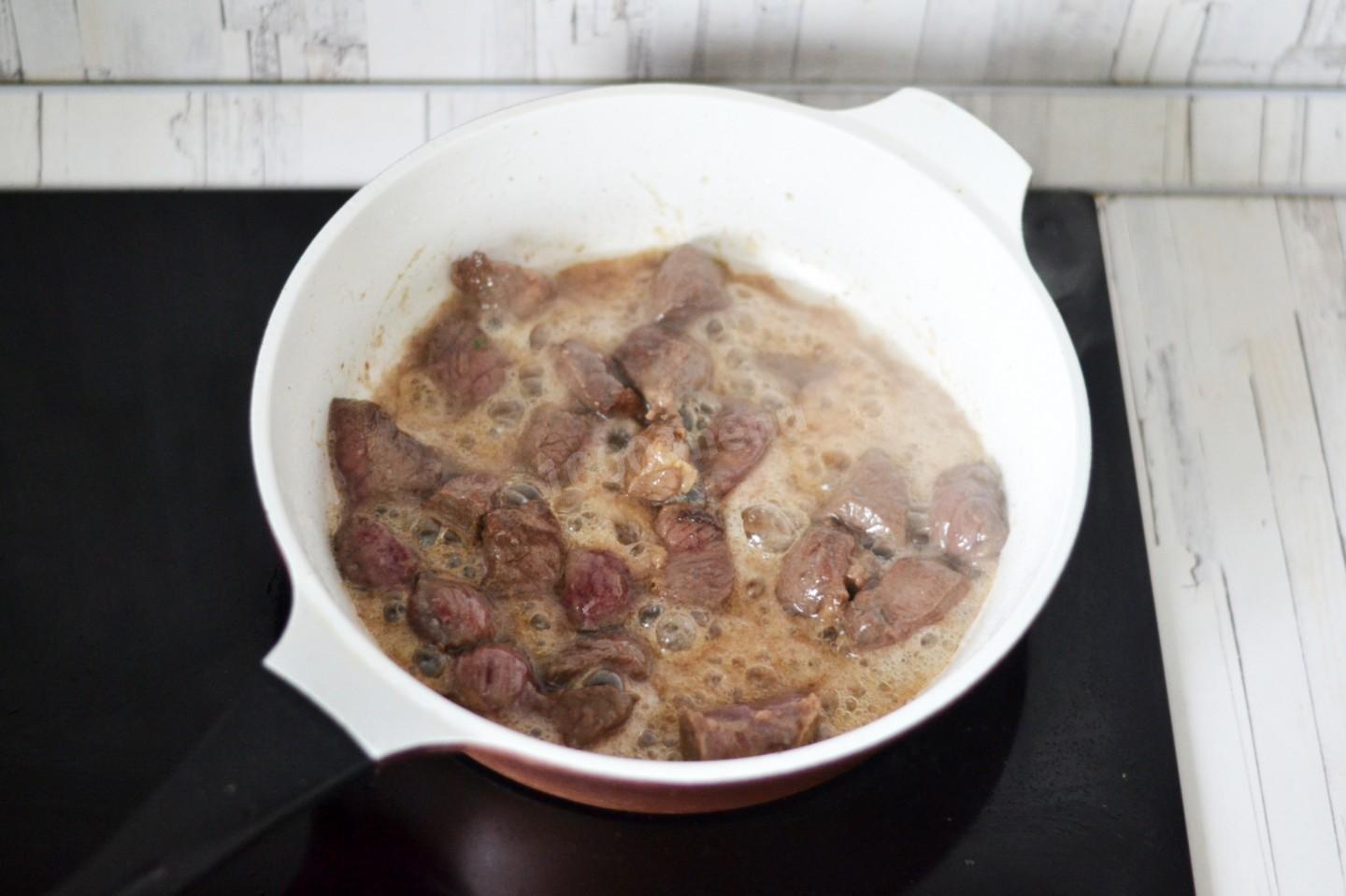 Шаг 10 приготовления Жаркое в тыкве в духовке с мясом