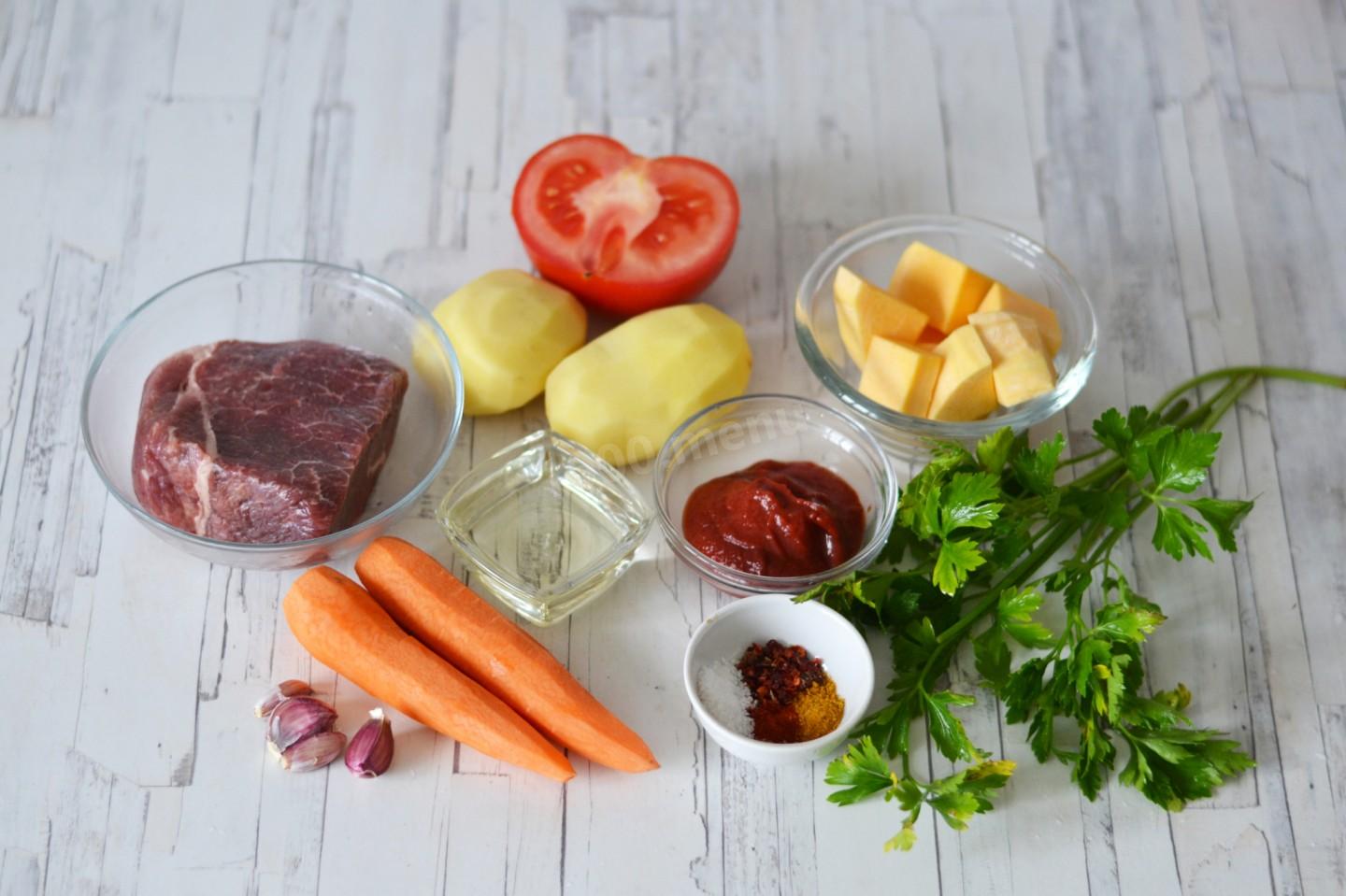 Шаг 4 приготовления Жаркое в тыкве в духовке с мясом