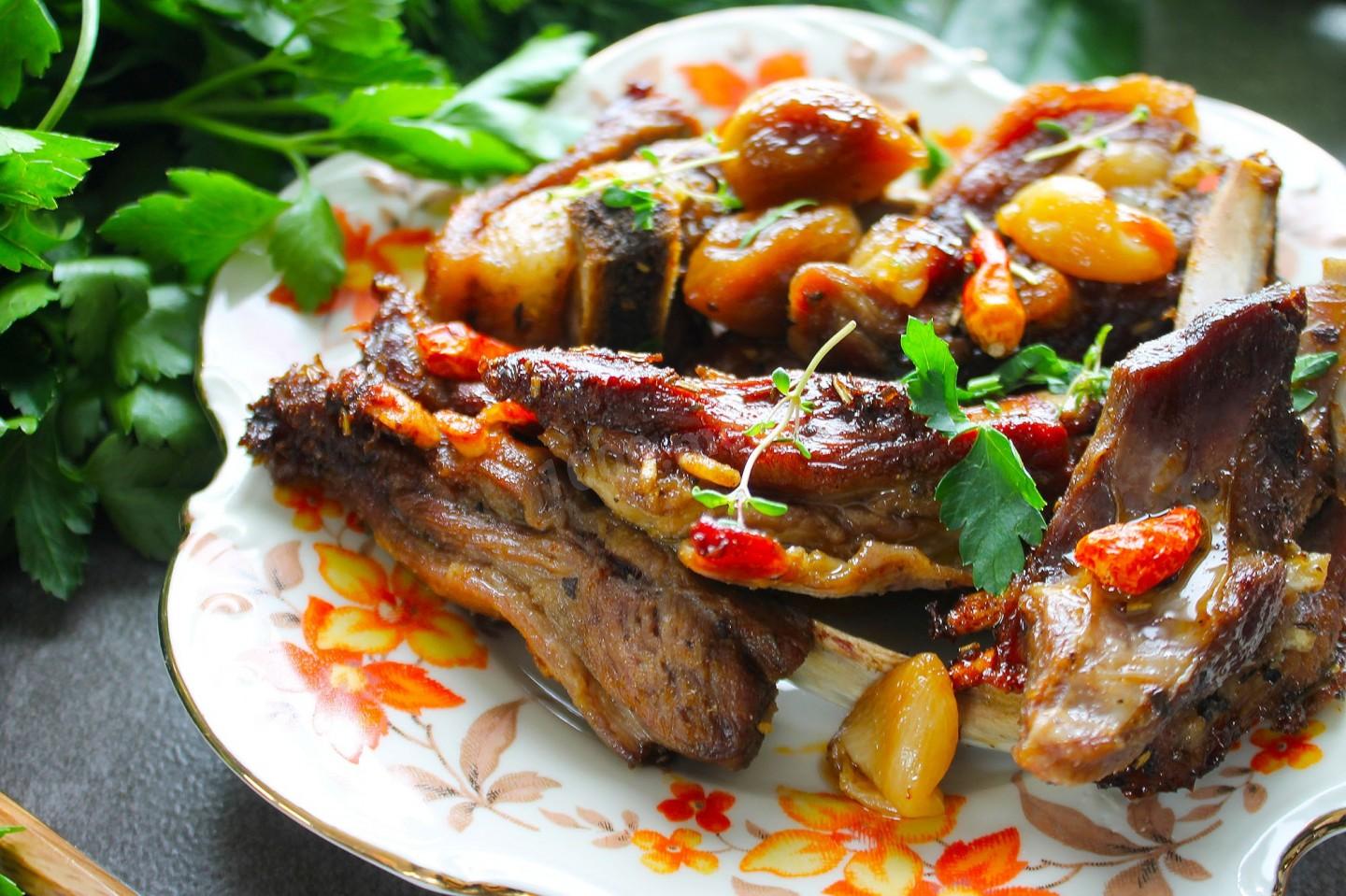 Шаг 10 приготовления Мясо в казане в духовке
