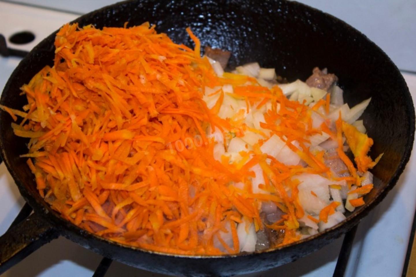 Шаг 10 приготовления Мясо с фасолью в томатном соусе тушеные