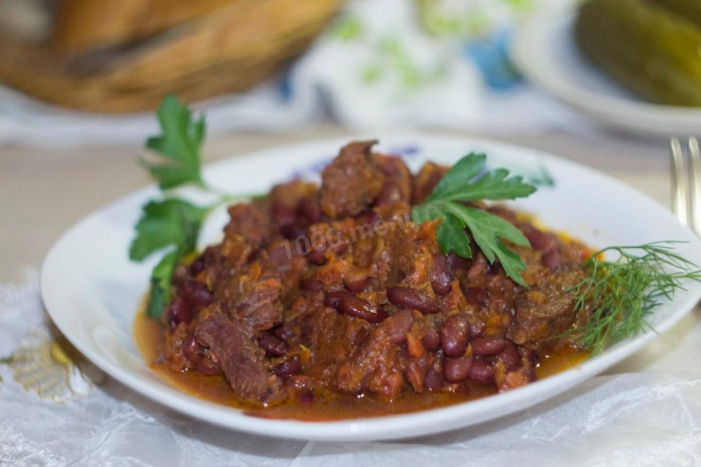 Шаг 22 приготовления Мясо с фасолью в томатном соусе тушеные