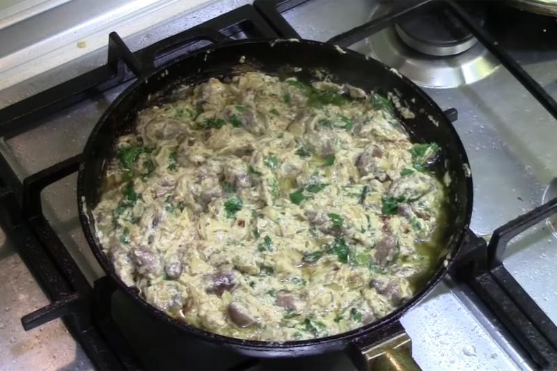 Шаг 14 приготовления Сердце куриное тушеное