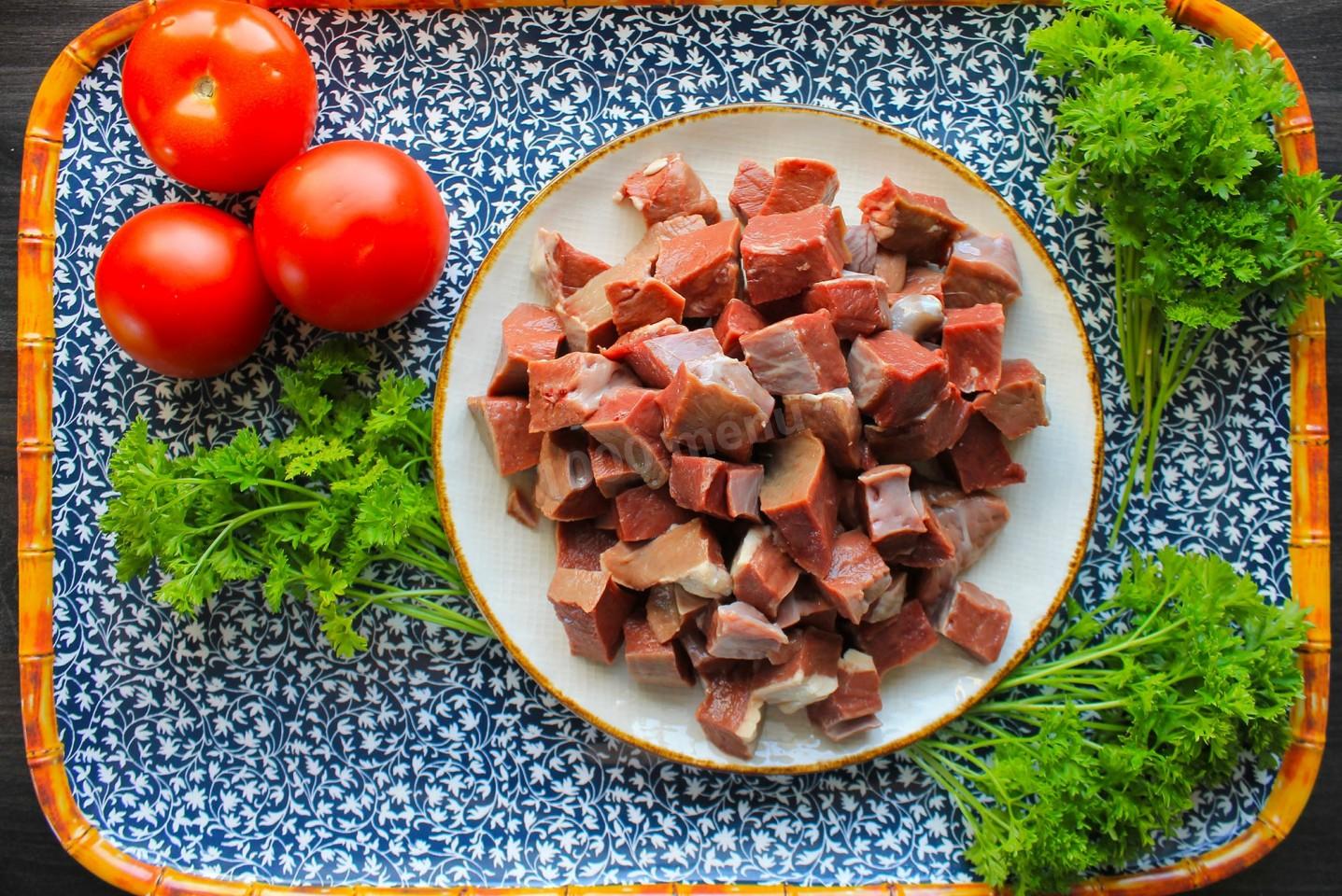 Шаг 2 приготовления Тушеное говяжье сердце с овощами
