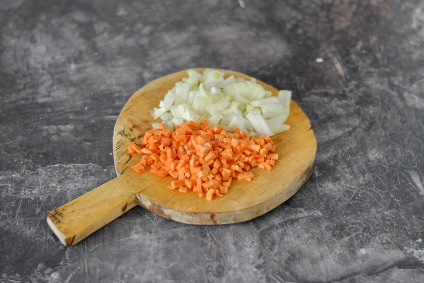 Шаг 2 приготовления Гречневая каша с курицей в мультиварке