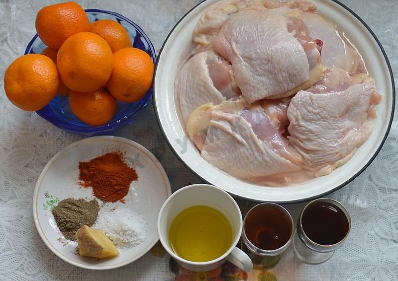 Шаг 1 приготовления Курица с мандаринами в духовке