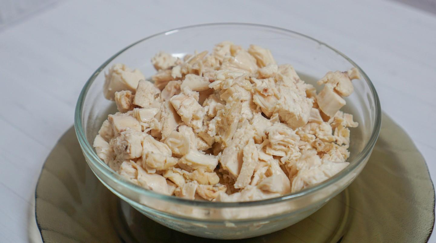 Шаг 7 приготовления Батат с курицей в духовке