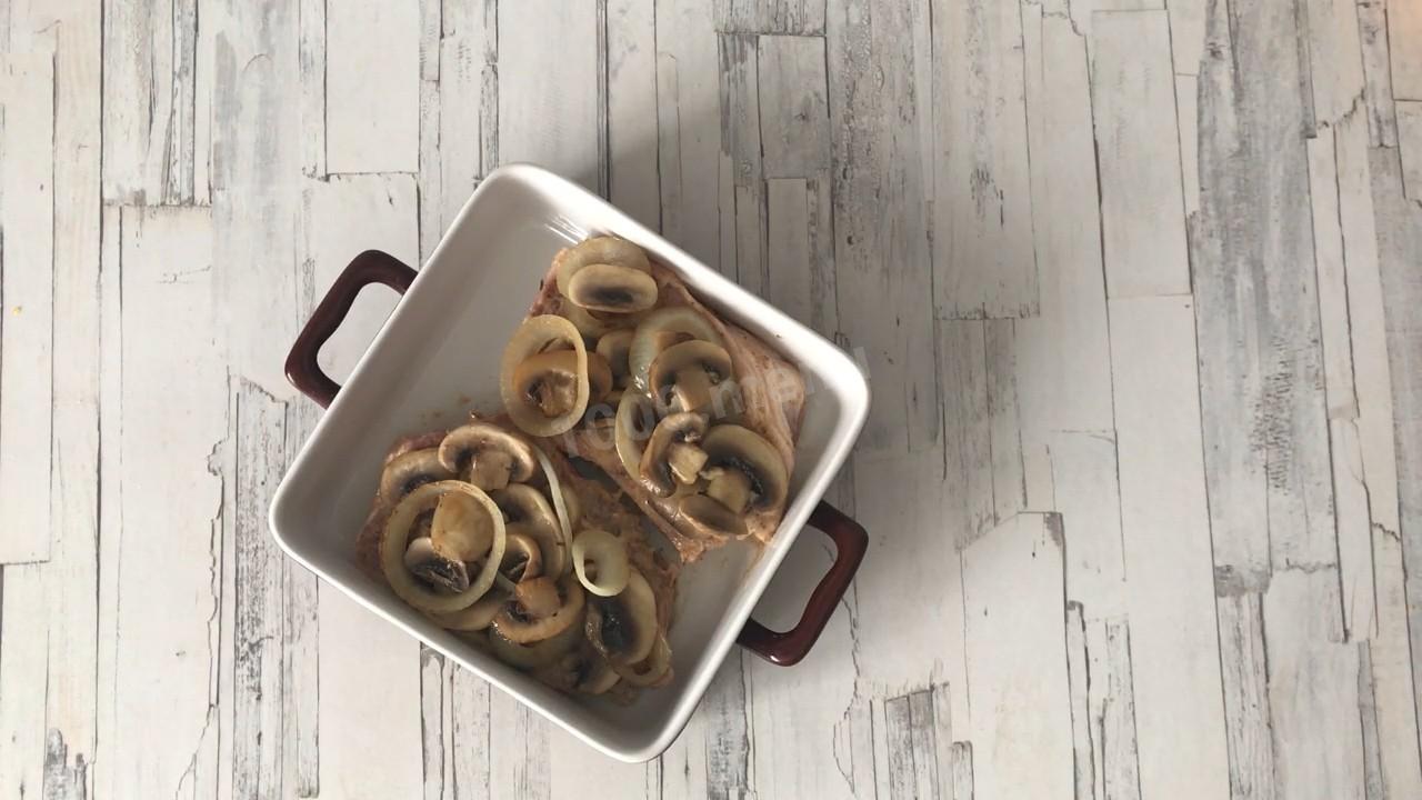 Шаг 11 приготовления Мясо по боярски