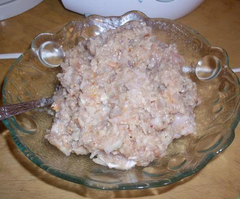 Шаг 3 приготовления Фаршированные куриные окорочка без кости