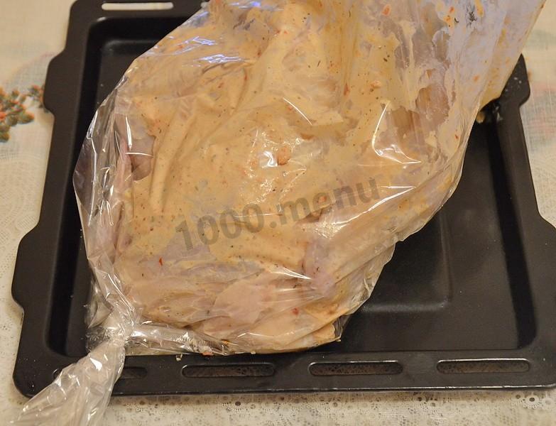 Шаг 8 приготовления Курица фаршированная картошкой в духовке в рукаве