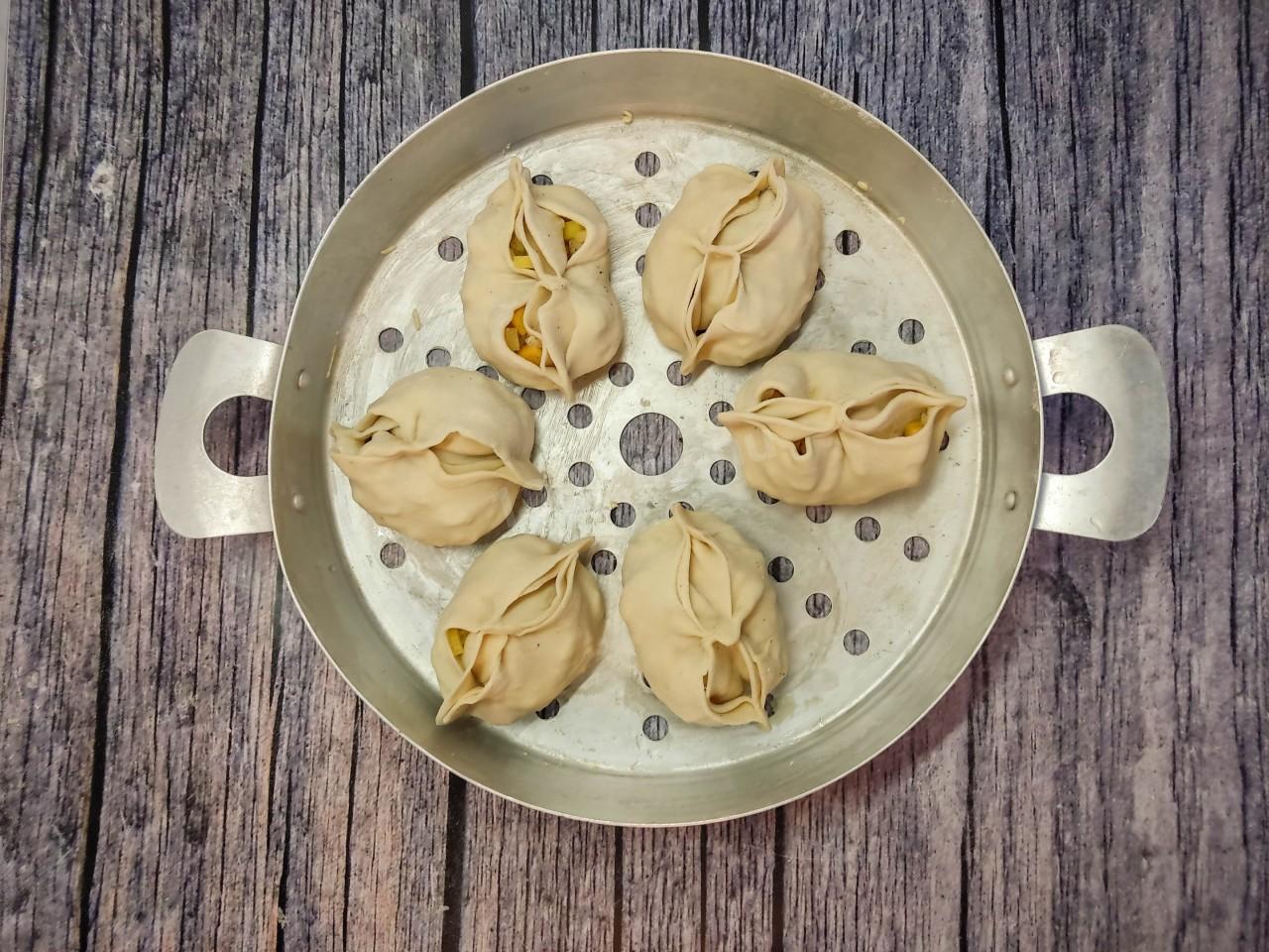 Шаг 10 приготовления Постные манты с картошкой и тыквой