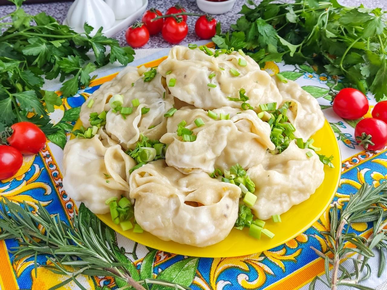 Обложка рецепта Постные манты с картошкой и тыквой