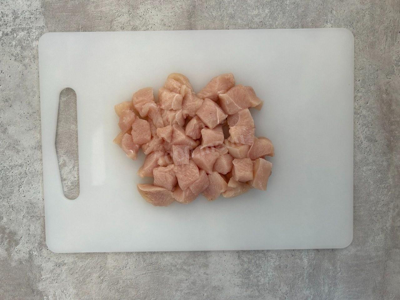 Шаг 5 приготовления Булгур с курицей и грибами