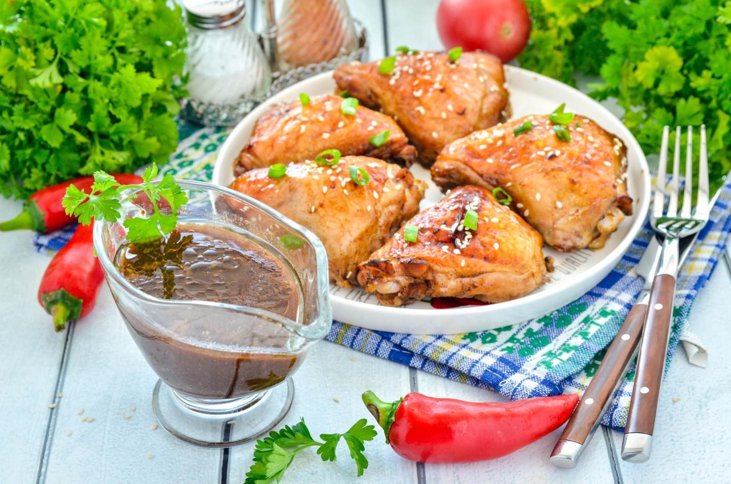 Обложка рецепта Соевый маринад для курицы в духовке