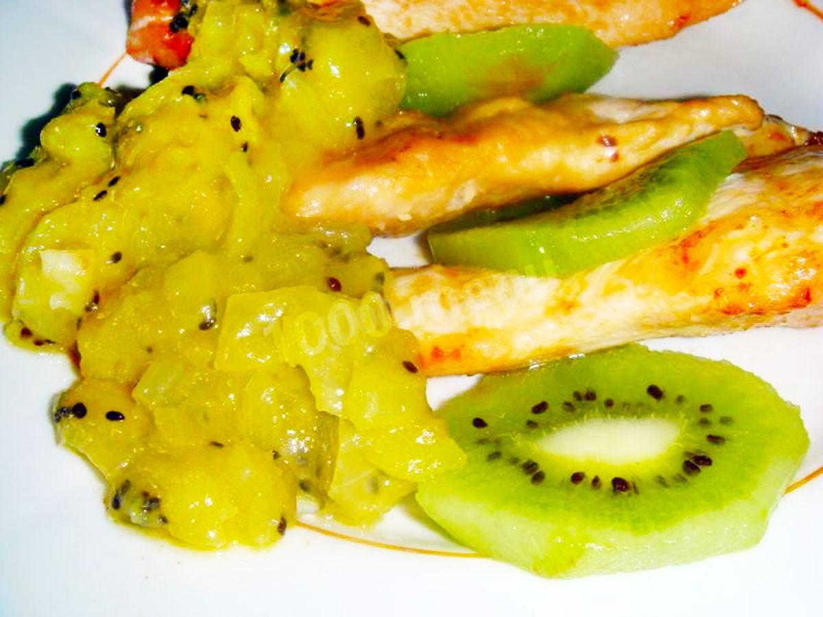 Обложка рецепта Курица с соусом из киви