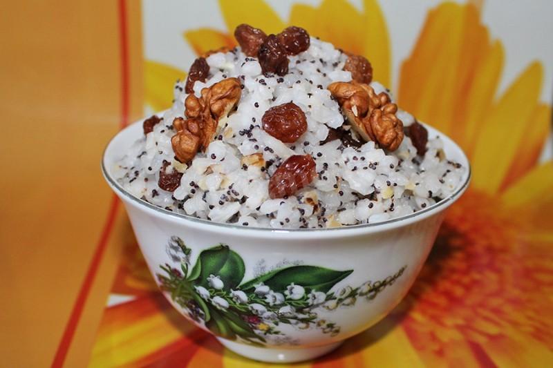 Обложка рецепта Кутья с орехами и маком