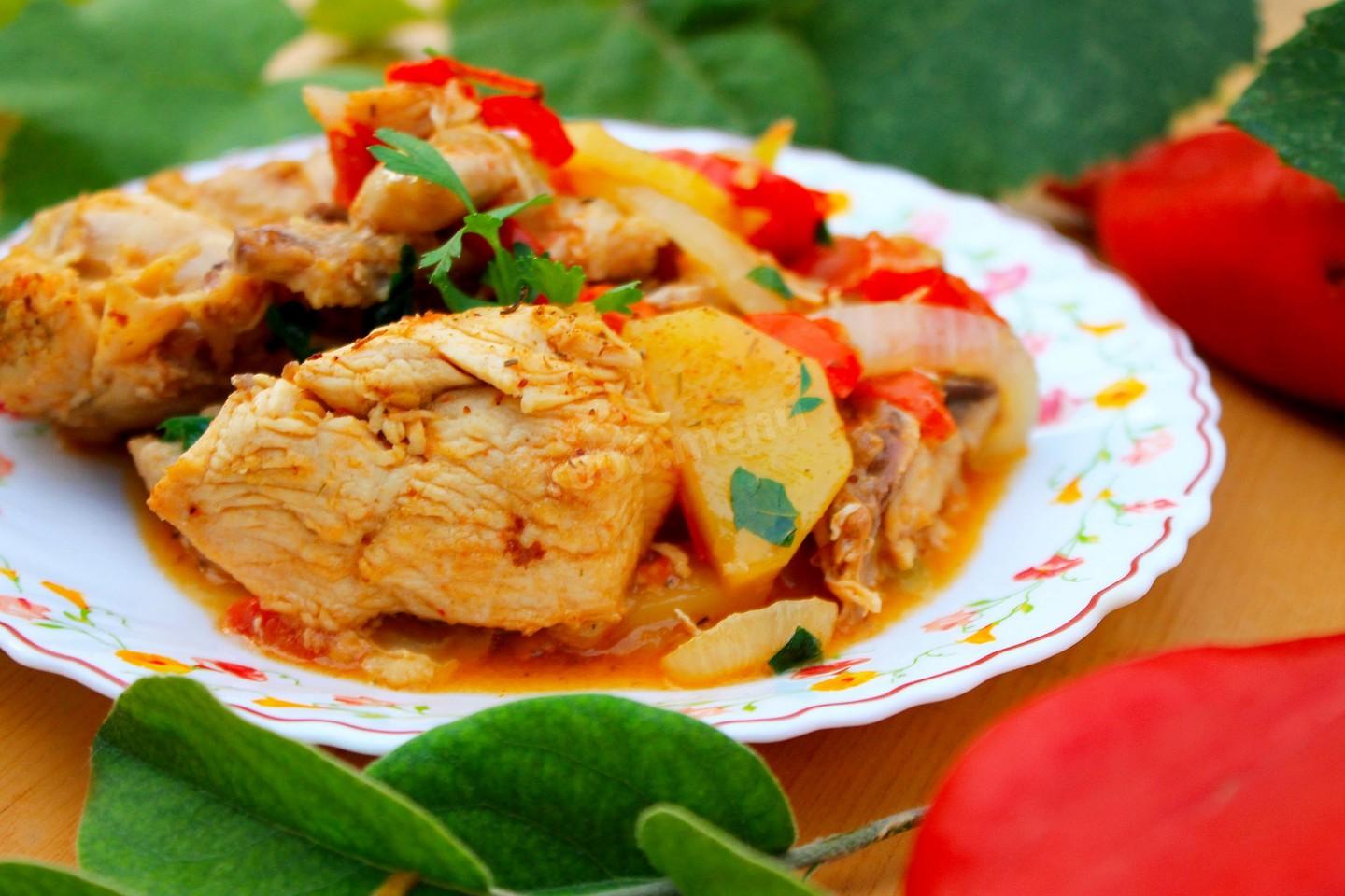 Шаг 12 приготовления Курица в казане с овощами на костре