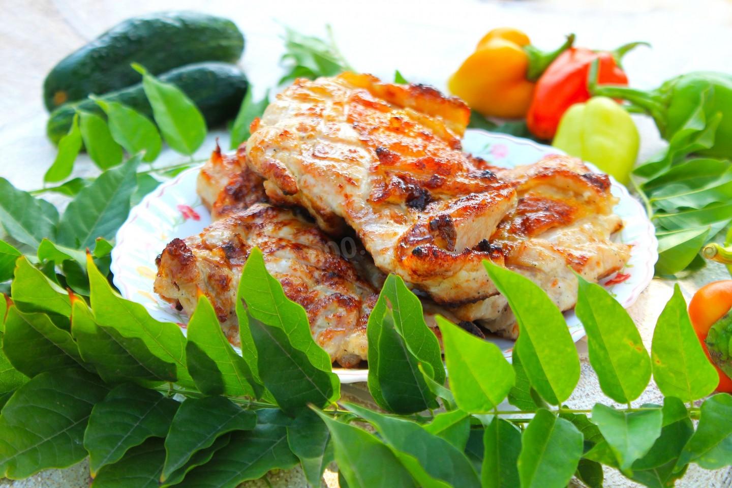 Шаг 10 приготовления Куриные окорочка на мангале