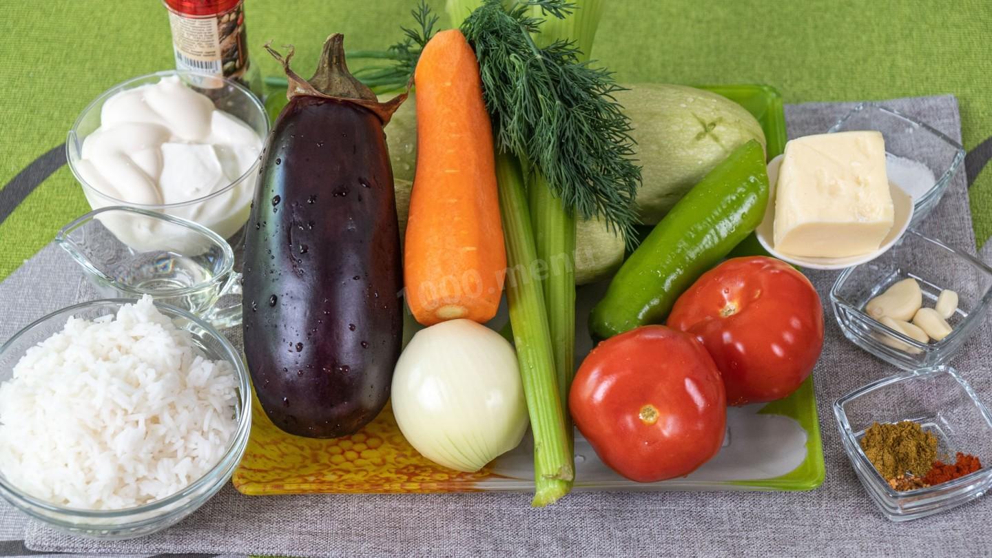 Шаг 1 приготовления Овощное рагу с кабачками и баклажанами и моцареллой