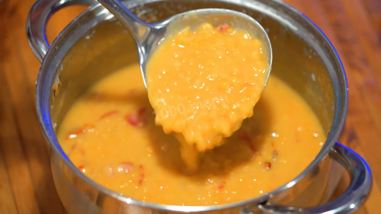 Шаг 17 приготовления Гороховая каша с сырокопченым беконом и луком