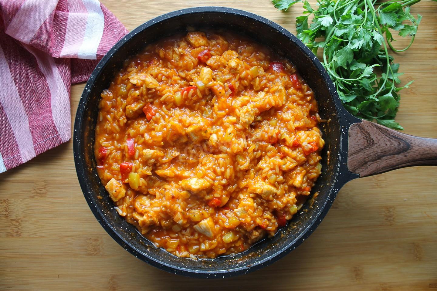 Шаг 15 приготовления Мускатная тыква фаршированная пикантной курицей и рисом