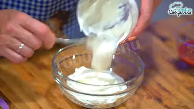 Шаг 14 приготовления Фаршированный мясом болгарский перец в духовке со сметаной