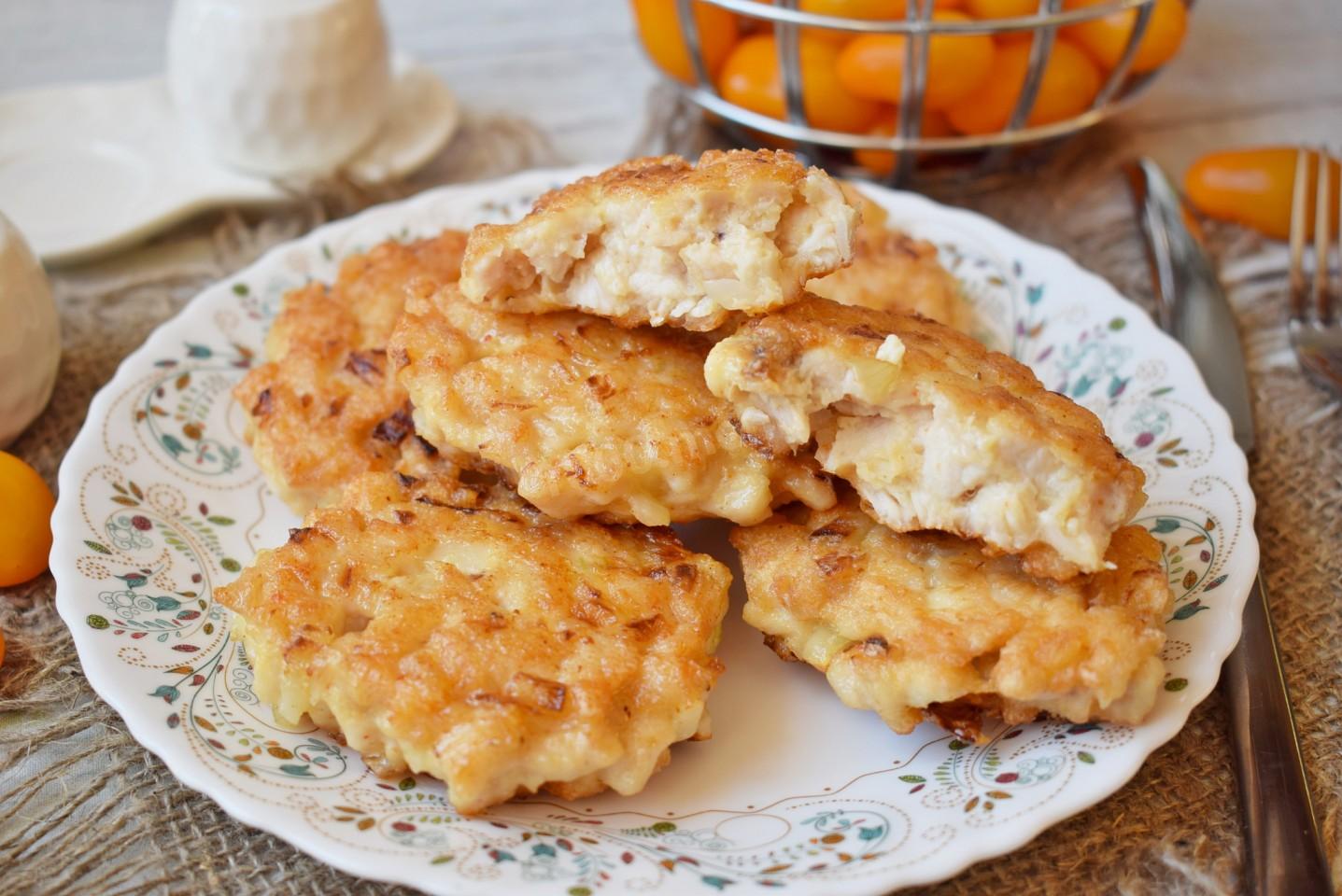 Шаг 8 приготовления Рубленные куриные котлеты на крахмале