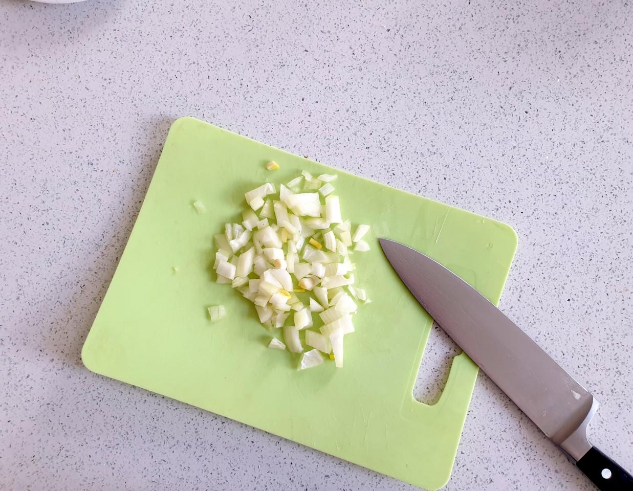 Шаг 2 приготовления Куриная печень с брокколи и овсяно-протеиновым соусом