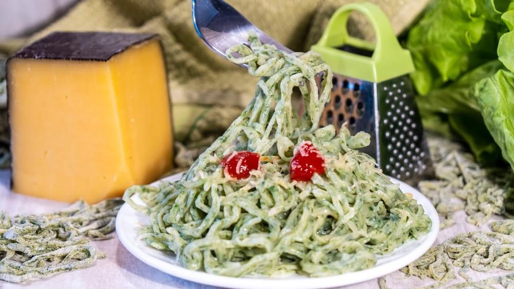 Шаг 22 приготовления Домашняя лапша с куриным яйцом,  шпинатом и твердым сыром