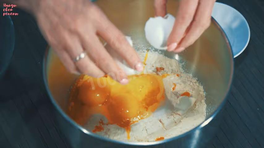 Шаг 5 приготовления Домашняя лапша с куриным яйцом,  шпинатом и твердым сыром