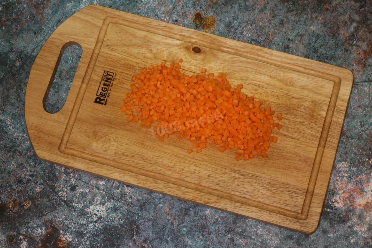 Шаг 4 приготовления Рис с тунцом и овощами
