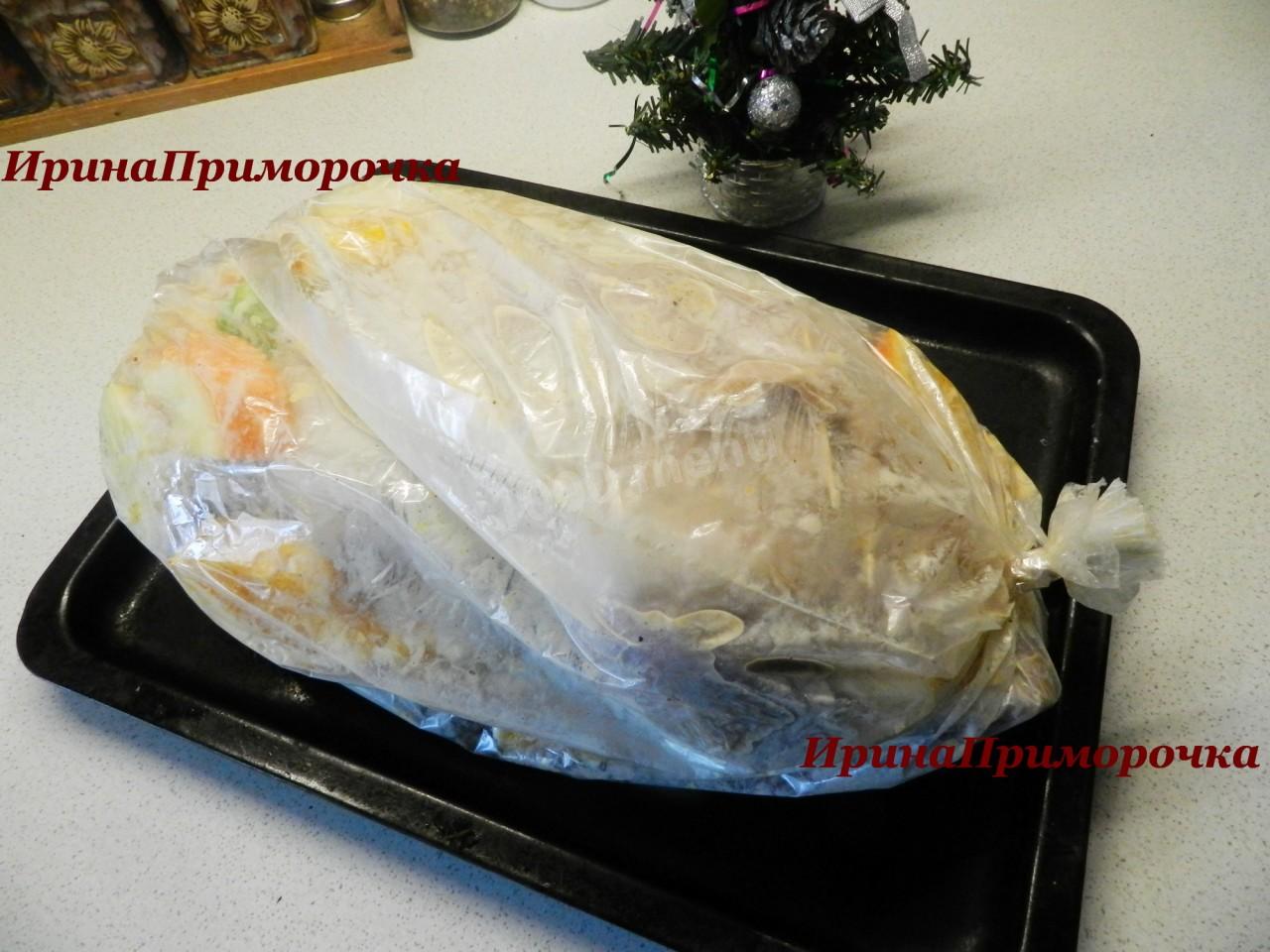 Шаг 6 приготовления Утка с яблоками и апельсинами, запеченная в рукаве